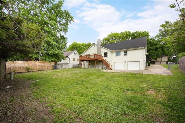 9401 W 82nd Street, Overland Park, KS 66204