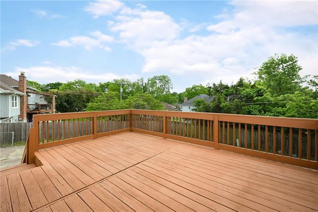 9401 W 82nd Street, Overland Park, KS 66204