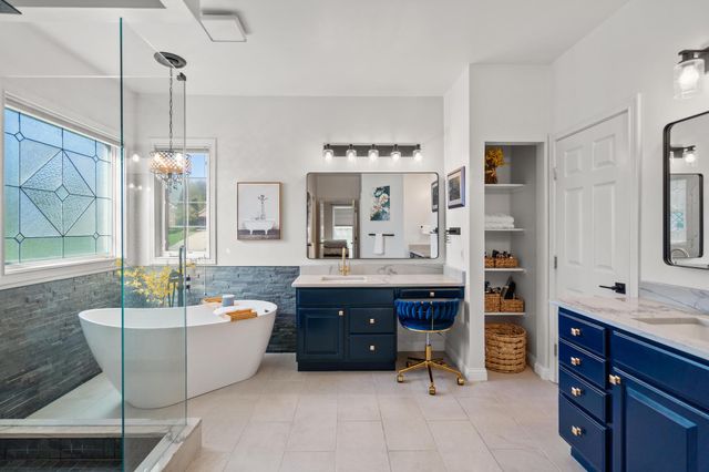 1727 Coachtrail Drive, Hebron, KY 41048