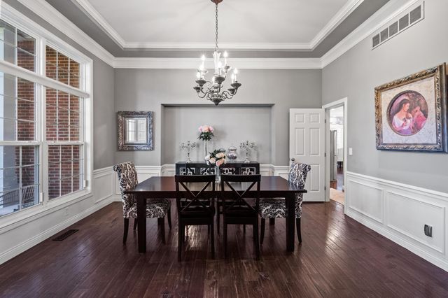 1727 Coachtrail Drive, Hebron, KY 41048