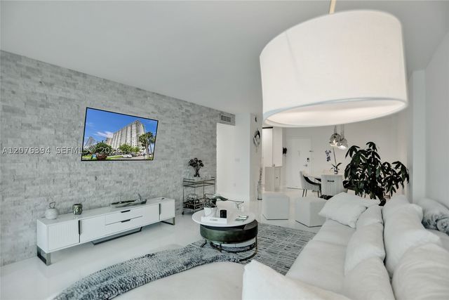 500 Bayview Dr 1924, Sunny Isles Beach, FL 33160
