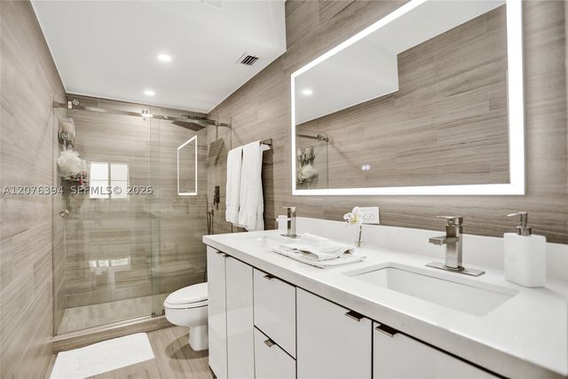 500 Bayview Dr 1924, Sunny Isles Beach, FL 33160