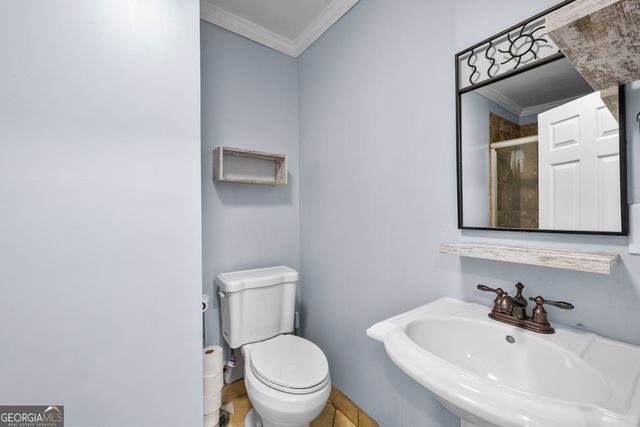 50 Spring Mist Court, Newnan, GA 30265