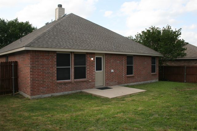 704 Windflower Drive, Fate, TX 75087