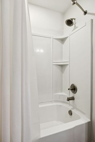 526 Vintage Green Ln, Franklin, TN 37064
