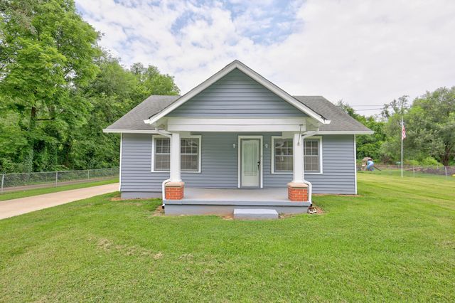 110 Woodcraft Dr, Murfreesboro, TN 37127