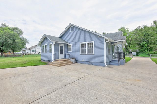 110 Woodcraft Dr, Murfreesboro, TN 37127