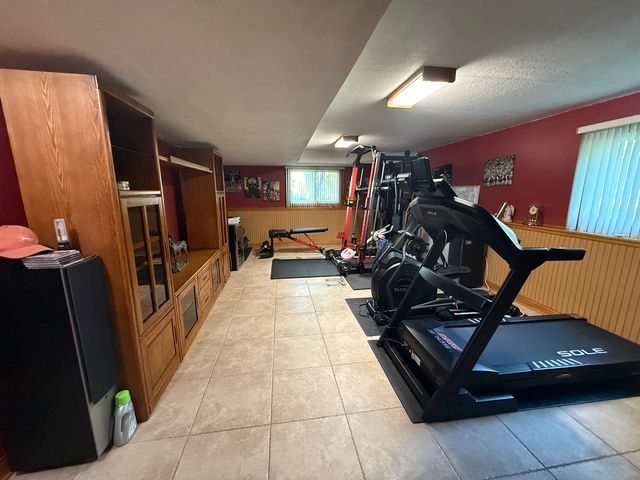29W313 Ray Avenue, West Chicago, IL 60185