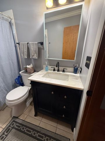29W313 Ray Avenue, West Chicago, IL 60185