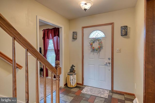 3320 ROTHSVILLE, Akron, PA 17501