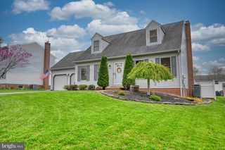 3320 ROTHSVILLE, Akron, PA 17501