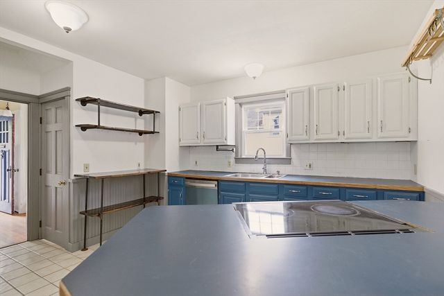 118 Wilbur Avenue, Swansea, MA 02777