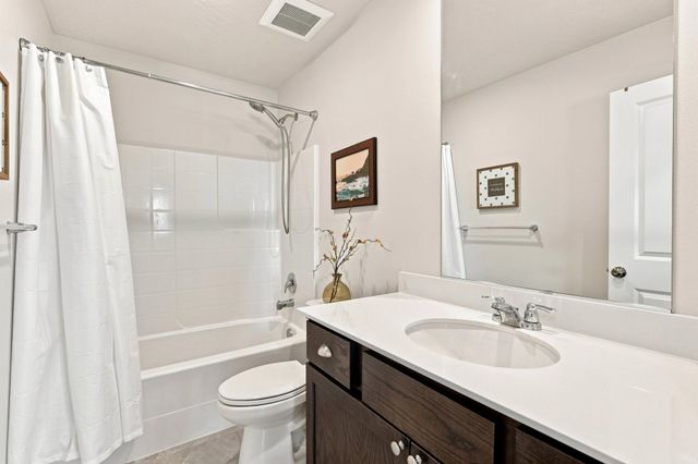 4406 W Connaught Ave, Spokane, WA 99208
