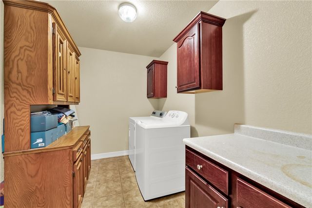 3956 Glenbrook Loop, Springdale, AR 72764