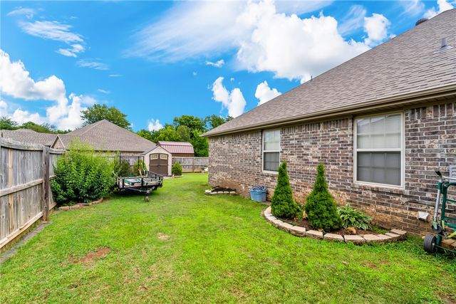 3956 Glenbrook Loop, Springdale, AR 72764