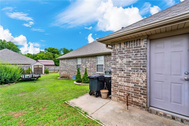 3956 Glenbrook Loop, Springdale, AR 72764