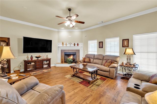 3956 Glenbrook Loop, Springdale, AR 72764