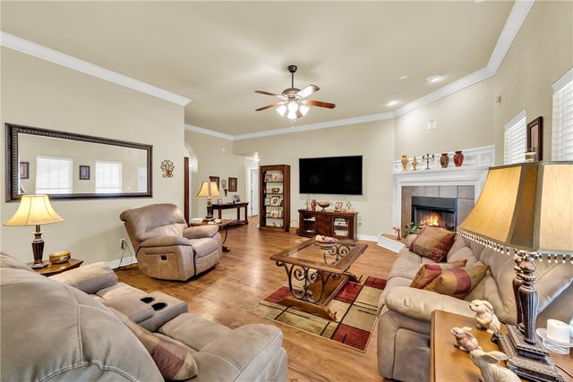 3956 Glenbrook Loop, Springdale, AR 72764