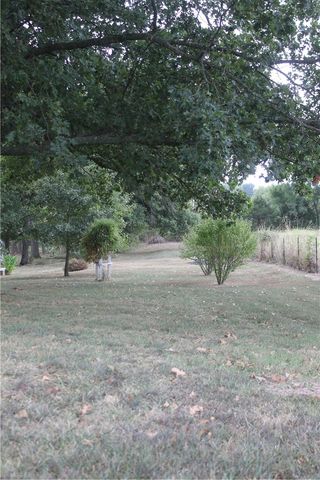 3914 Highway 143, Berryville, AR 72616