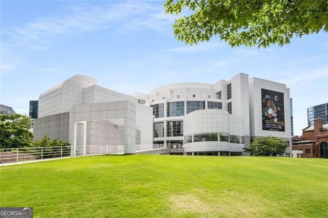 923 Peachtree Street NE 826, Atlanta, GA 30309