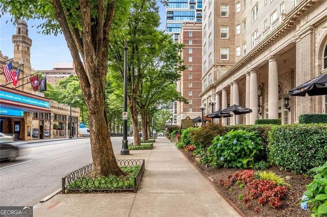 923 Peachtree Street NE 826, Atlanta, GA 30309
