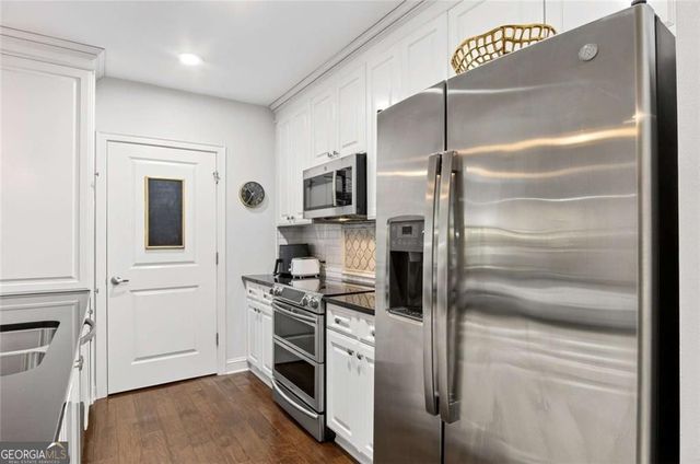 923 Peachtree Street NE 826, Atlanta, GA 30309