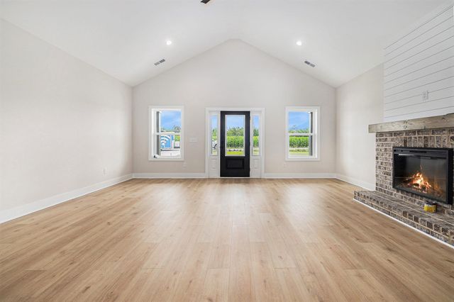 1124 Merritt Rd, Conway, SC 29526