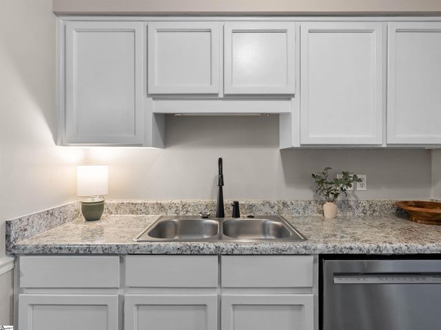 40 Wood Pointe Drive Unit 45, Greenville, SC 29615