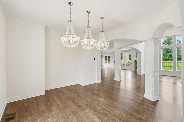 10903 W 163rd Terrace, Overland Park, KS 66221