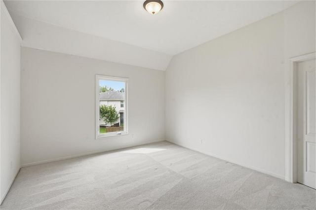 10903 W 163rd Terrace, Overland Park, KS 66221