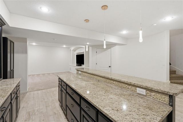 10903 W 163rd Terrace, Overland Park, KS 66221