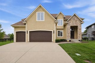 10903 W 163rd Terrace, Overland Park, KS 66221
