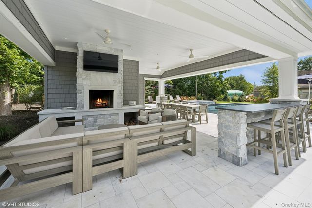 935 Corey Creek Lane, Southold, NY 11971