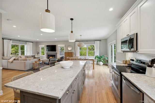 935 Corey Creek Lane, Southold, NY 11971