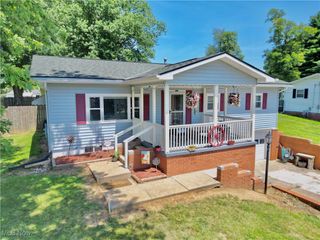31 Juanita Drive, Zanesville, OH 43701