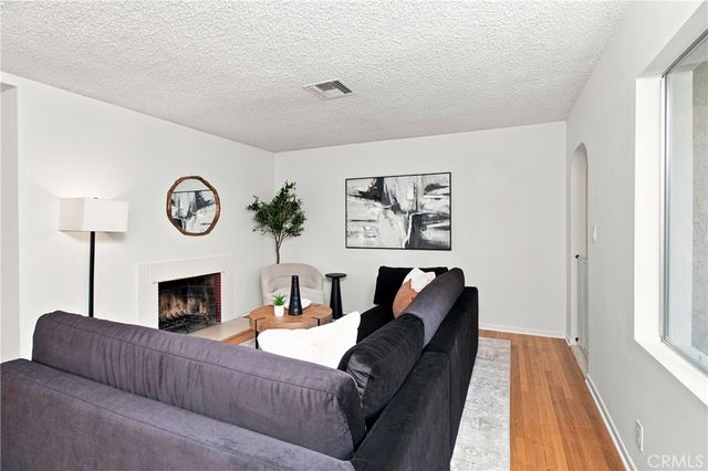 1818 Hilton Drive, Burbank, CA 91504