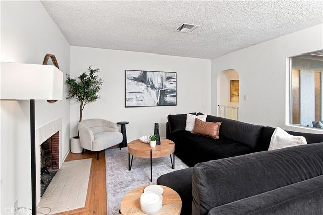 1818 Hilton Drive, Burbank, CA 91504