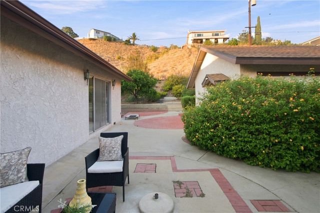 1818 Hilton Drive, Burbank, CA 91504