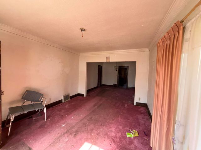 128 W 41st Avenue, Gary, IN 46408