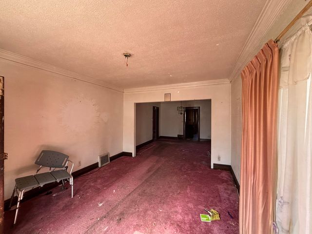 128 W 41st Avenue, Gary, IN 46408