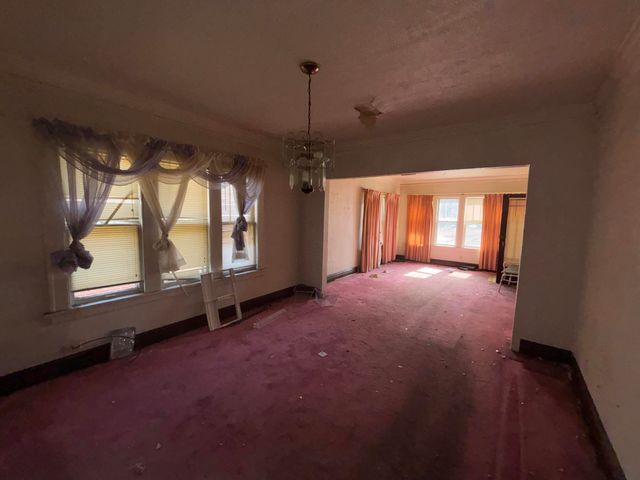 128 W 41st Avenue, Gary, IN 46408