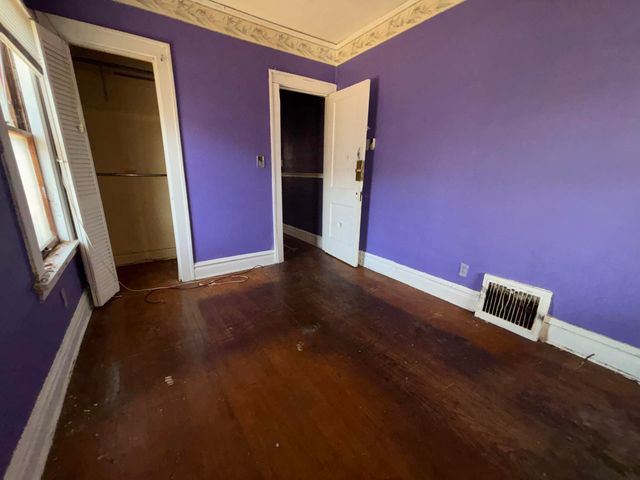 128 W 41st Avenue, Gary, IN 46408