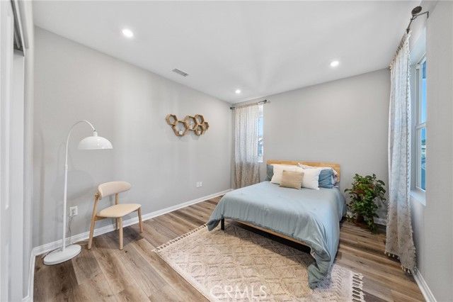 1704 Laurelwood, Oceanside, CA 92056