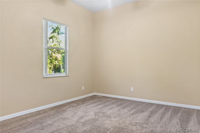 724 W Massachusetts Street, Hernando, FL 34442