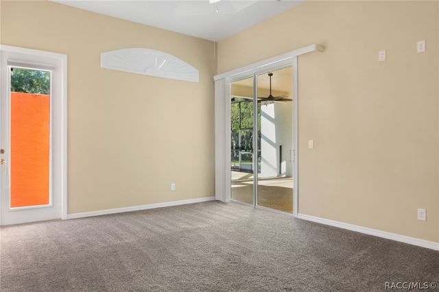 724 W Massachusetts Street, Hernando, FL 34442