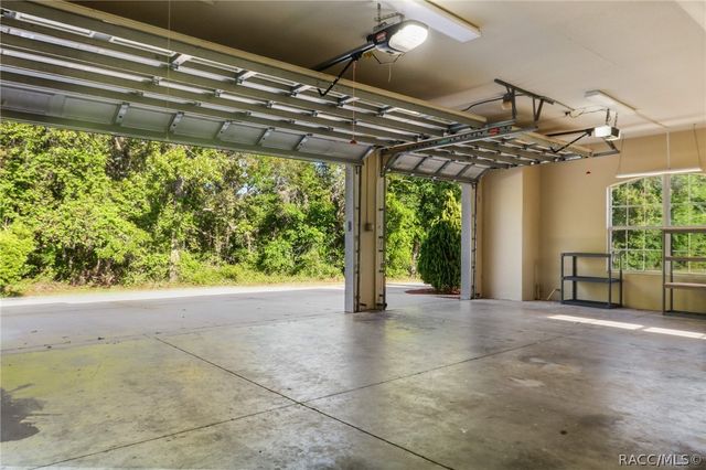 724 W Massachusetts Street, Hernando, FL 34442