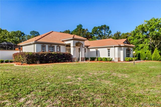 724 W Massachusetts Street, Hernando, FL 34442