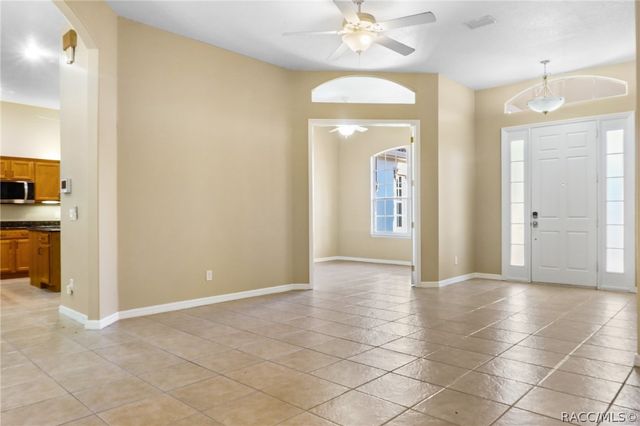724 W Massachusetts Street, Hernando, FL 34442