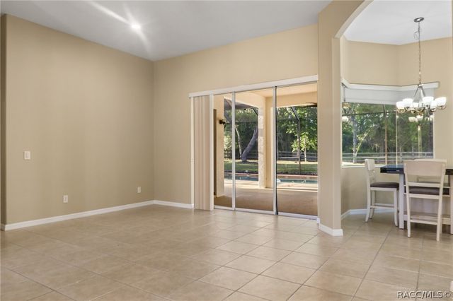 724 W Massachusetts Street, Hernando, FL 34442