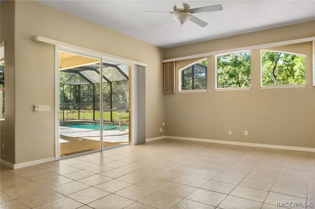 724 W Massachusetts Street, Hernando, FL 34442